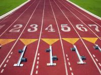 LOL-赛道上的孤勇者，诺里斯单骑救主，法拉利铁蹄碾压阿斯顿马丁