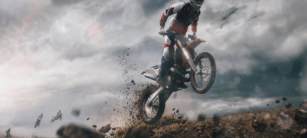 IM电竞-维尼修斯闪耀全场，日本足球碾压哥伦比亚的背后逻辑