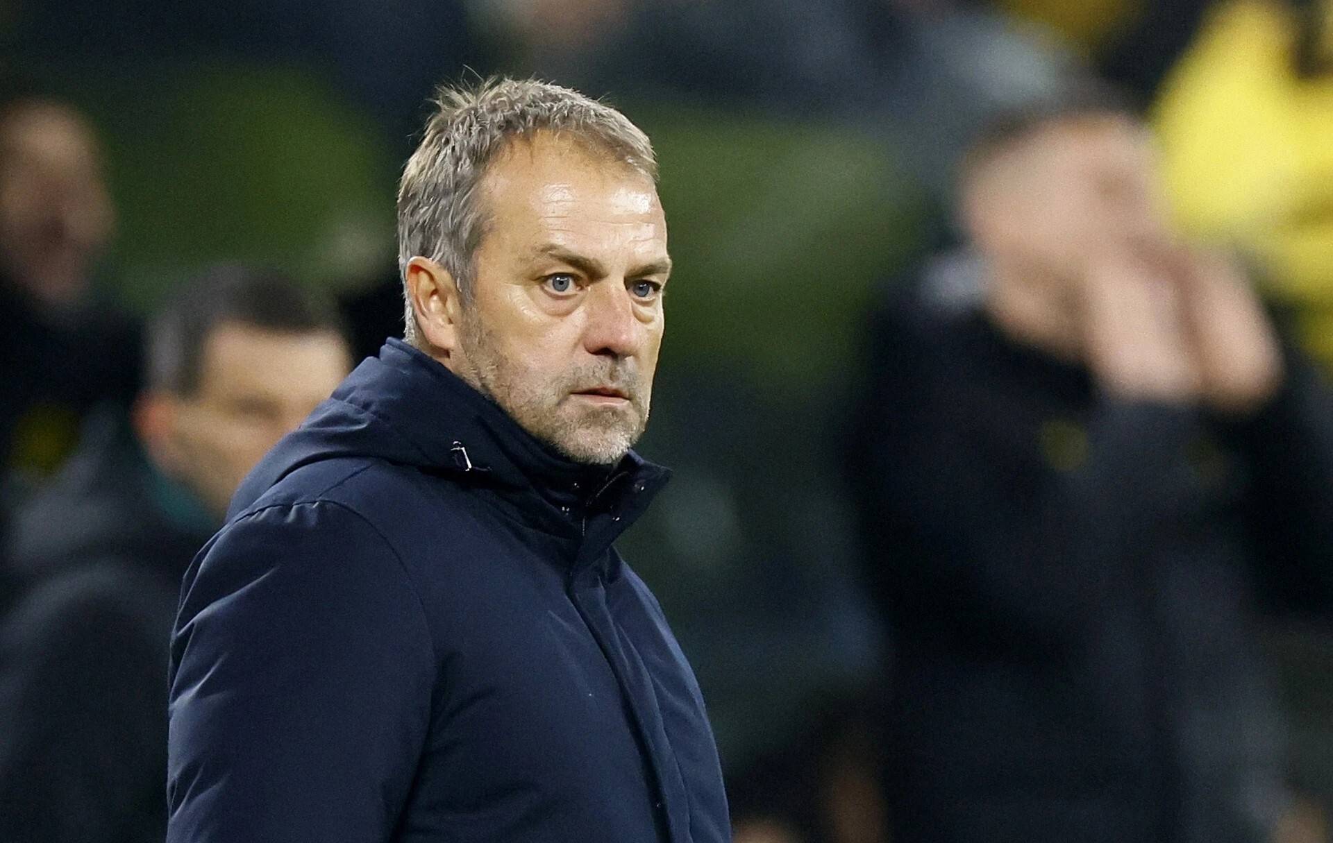 巴塞罗那球员受伤下场,困扰球队! 巴塞罗那球员受伤下场,困扰球队!