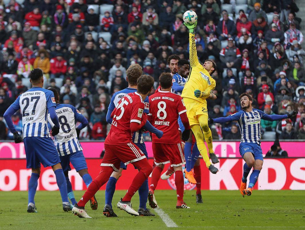 关于南安普顿客场不敌西汉姆，保级形势严峻的信息