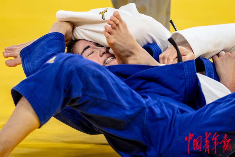 奥克兰代表团在柔道比赛中能进前八