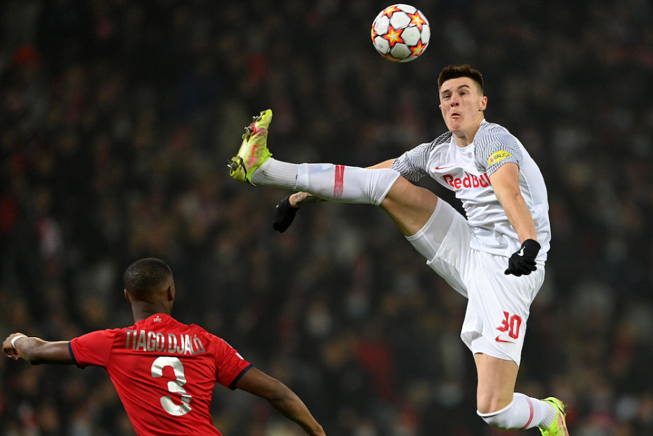 关于AC米兰前锋发挥出色,锋芒逼人的信息 关于AC米兰前锋发挥出色,锋芒逼人的信息