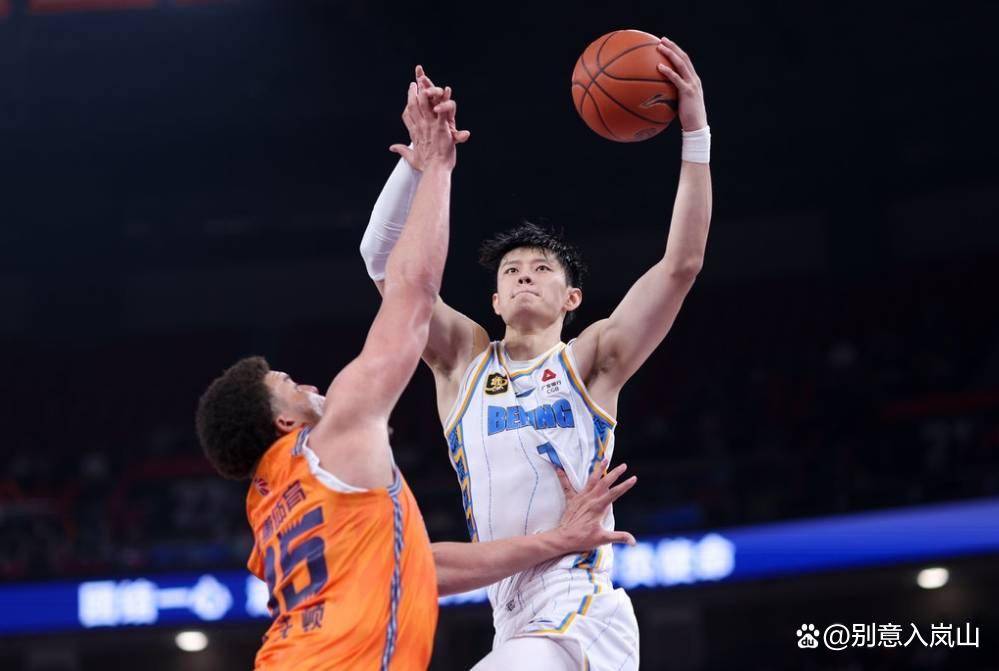 包含紧张对决热度四射,胜负悬念令人期待的词条 包含紧张对决热度四射,胜负悬念令人期待的词条