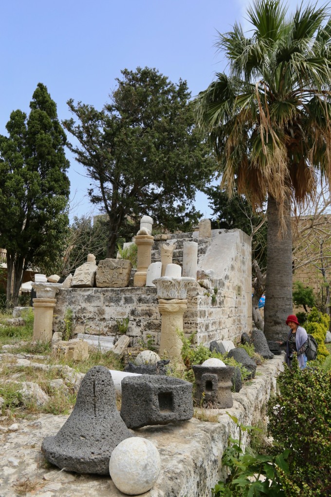 黑山战胜塞浦路斯，积分榜稳居中游的简单介绍