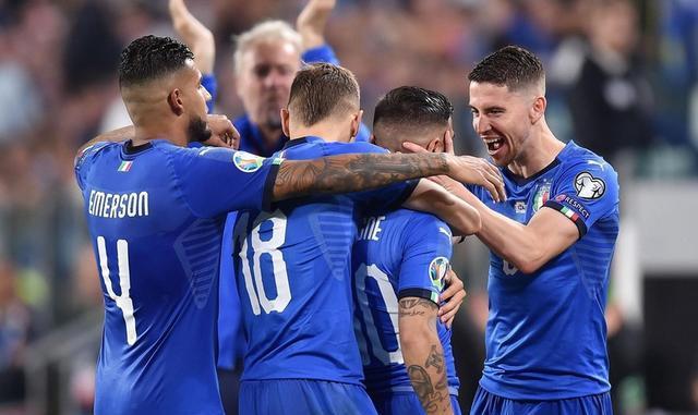 波黑苦战击败希腊，意外晋级八强