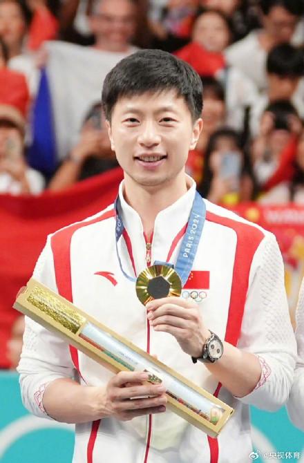 队员获得个人荣誉奖项,为球队增添荣光的简单介绍 队员获得个人荣誉奖项,为球队增添荣光的简单介绍