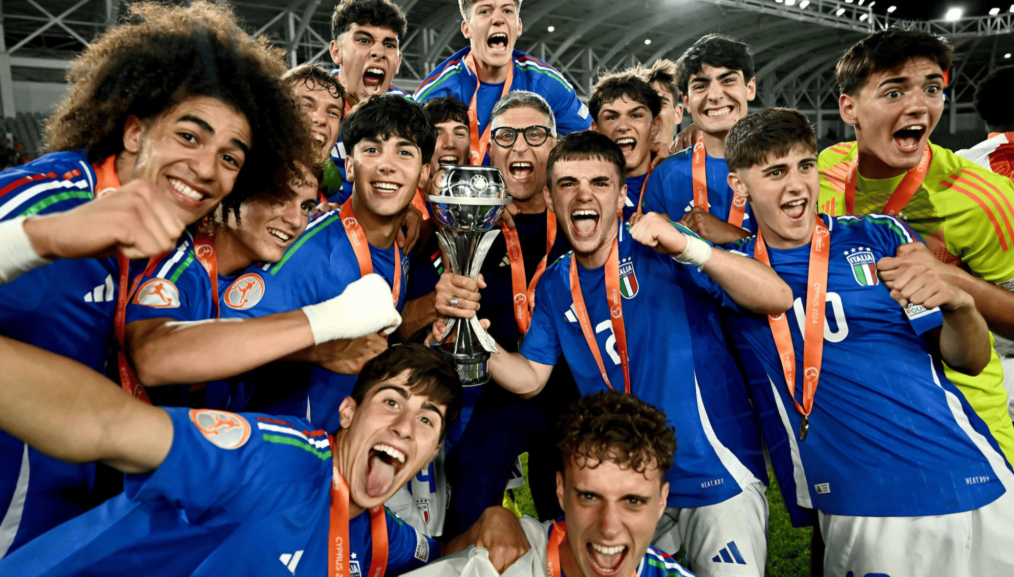 意大利足球联赛中，球员个个充满活力