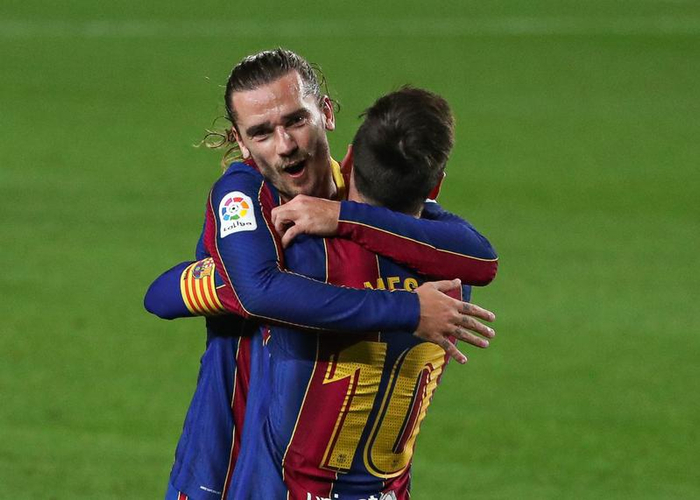 韦斯卡前锋受伤退出赛季末阶段比赛 韦斯卡前锋受伤退出赛季末阶段比赛