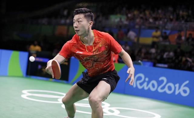 包含瑞典队逆转奥地利队，马龙刷新纪录的词条