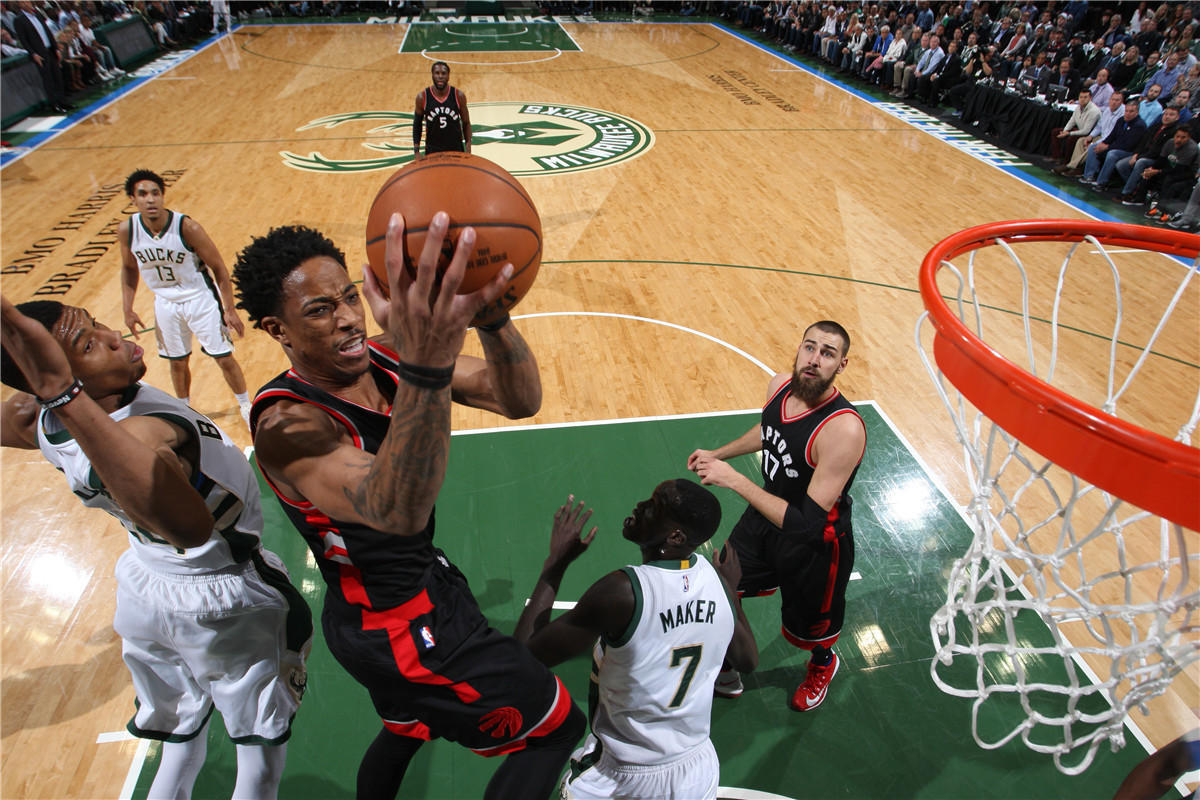 篮网力克魔术，德罗赞惊艳四座