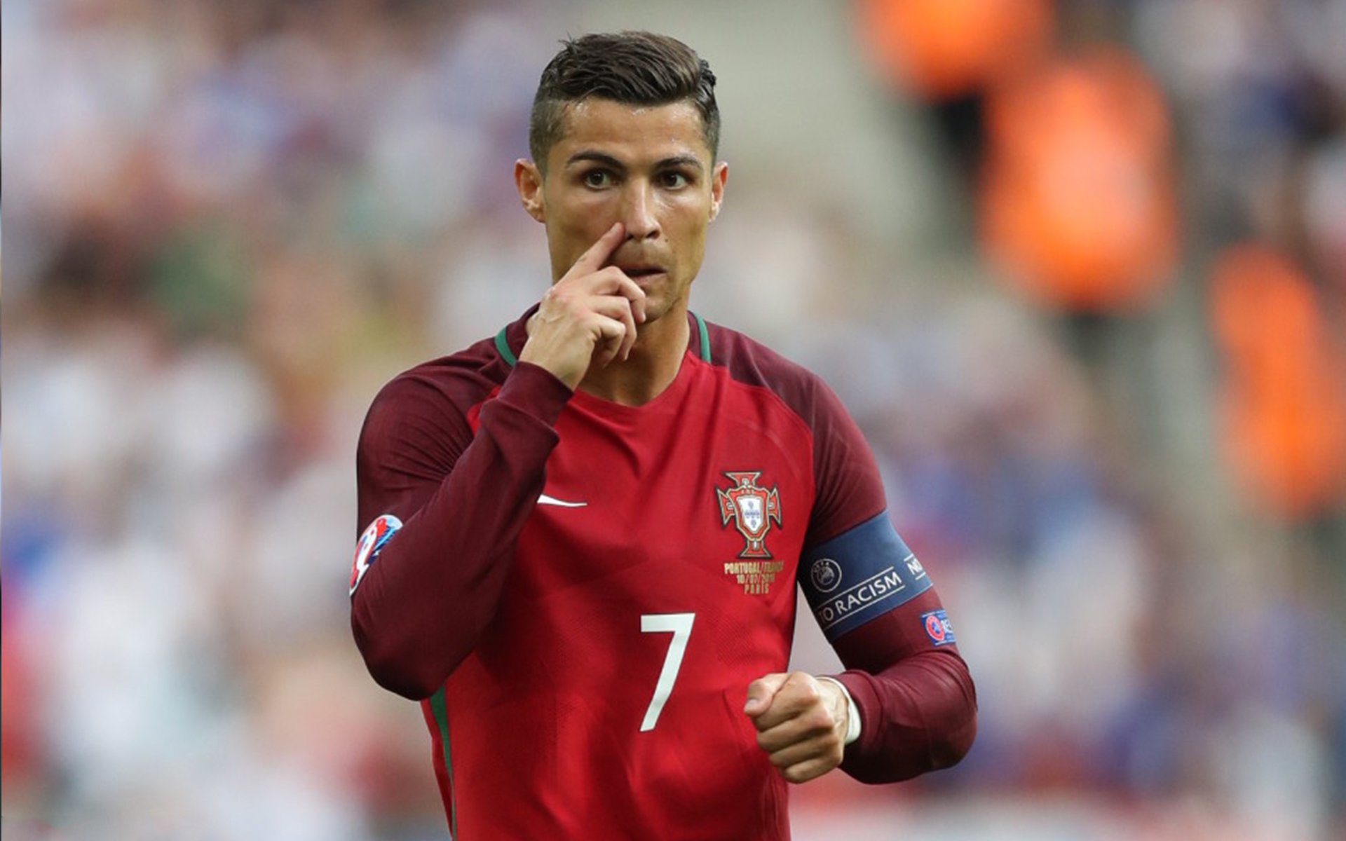 鏖战里昂，C罗关键一击定乾坤—希腊球队的欧战史诗之夜